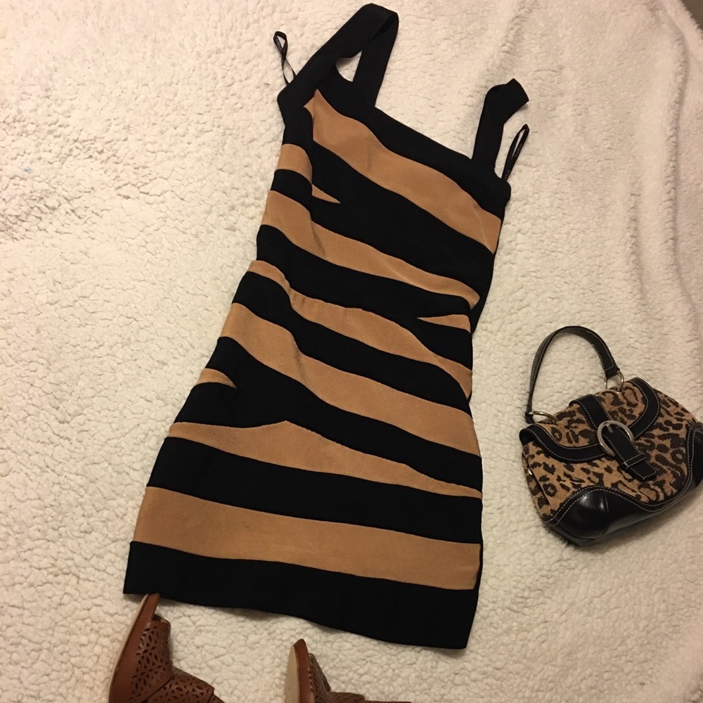 Bebe dress